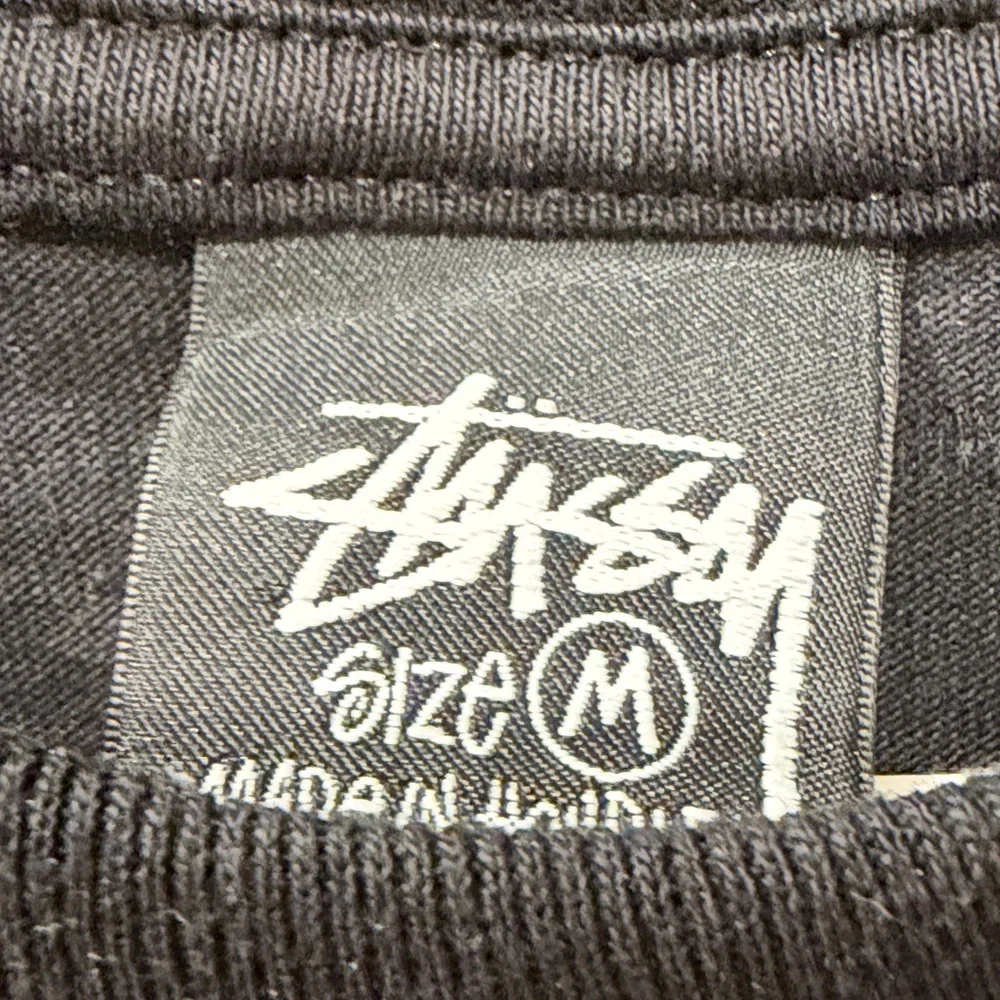 ✨Host pick✨Stussy Black and White Seoul Tee - Picture 4 of 5